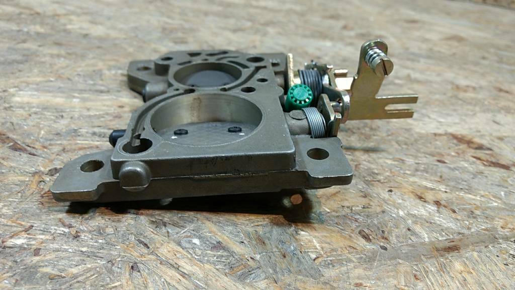 Original GM Opel Manta B Ascona B Rekord E Drosselklappenteil NEU