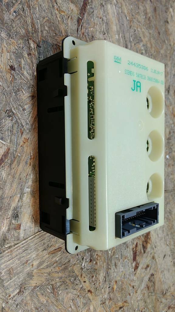 Original GM Opel Omega B Informationsdisplay Anzeige NEU