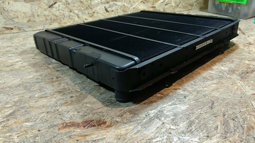 Original GM Opel Rekord E1 Limousine 2.2D Wasserkühler NEU