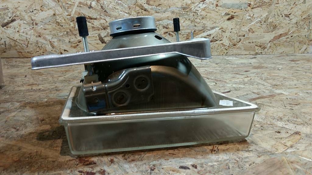 Original GM Opel Scheinwerfer links Kadett D NEU