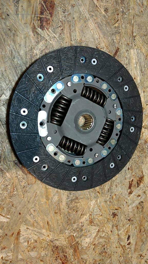 Original GM Opel Movano Vivaro Renault Kupplungsscheibe NEU