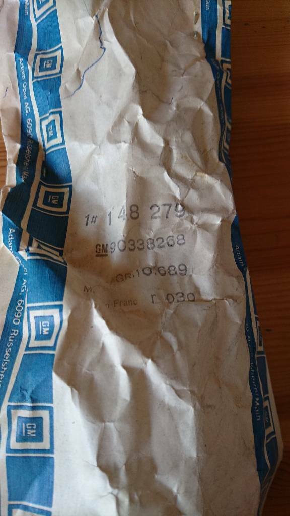 Omega A Dichtung Fensterführung vorne Neu Original GM