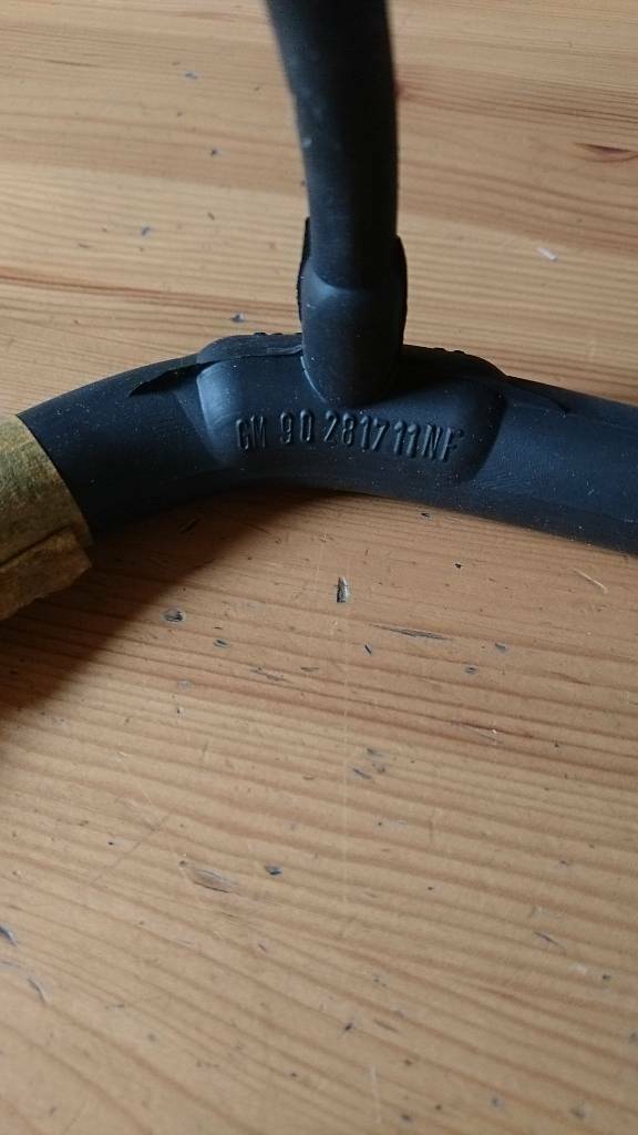 Omega A Schlauch Ventildeckel Neu Original GM