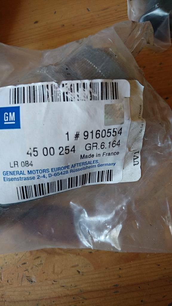 Opel Movano Trag- / Führungsgelenk oben Vorderachse neu original GM