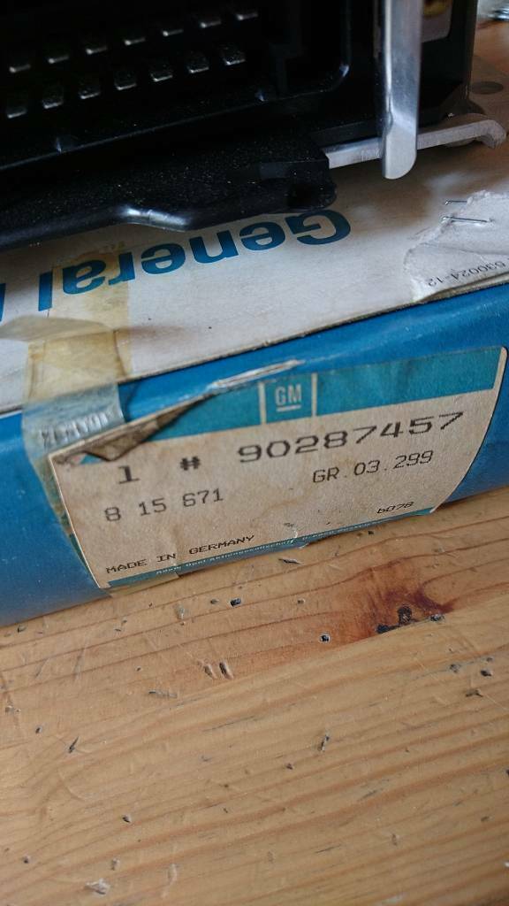 Ascona C Kadett E E18NV Steuergerät Einspritzanlage neu GM