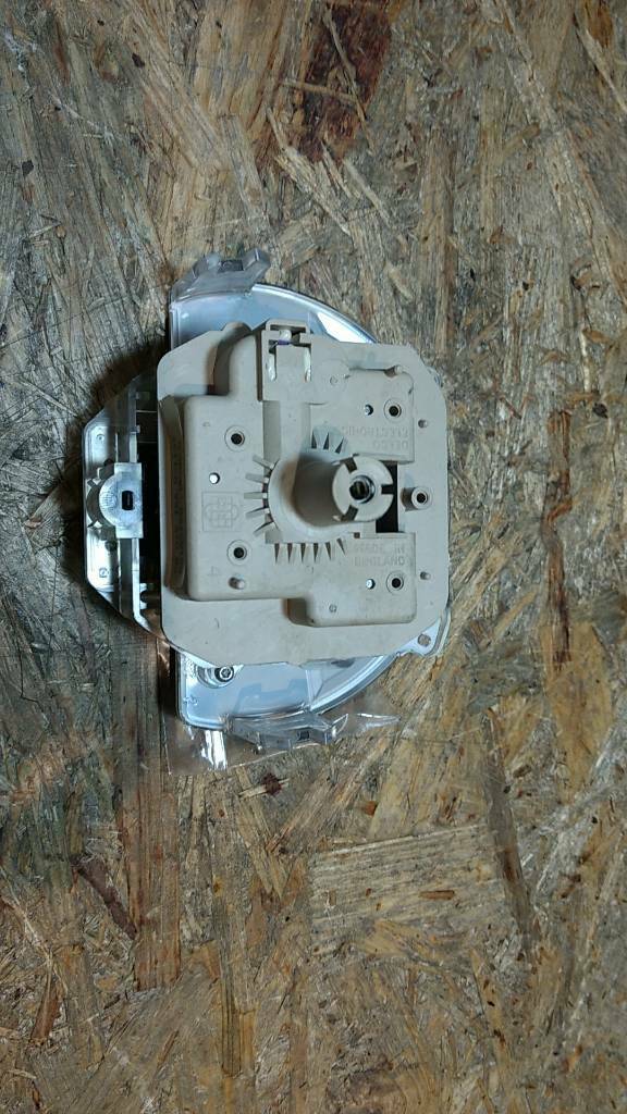 Original GM Opel Tacho W=2725 Astra F NEU
