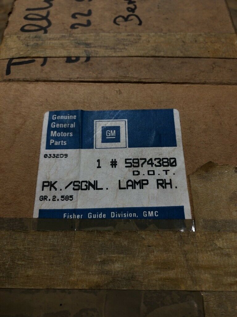 Original GM Opel GT Beretta Chevy Parklicht *NEU*