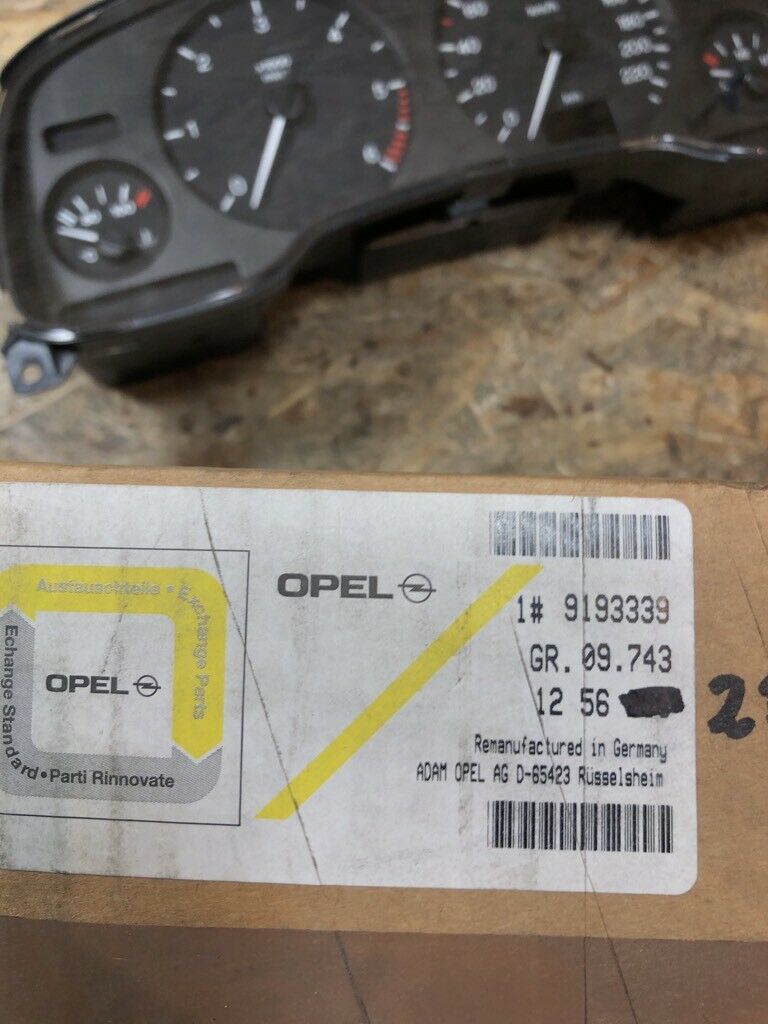 Original GM Opel Astra G Tacho Kombiinstrument Neu