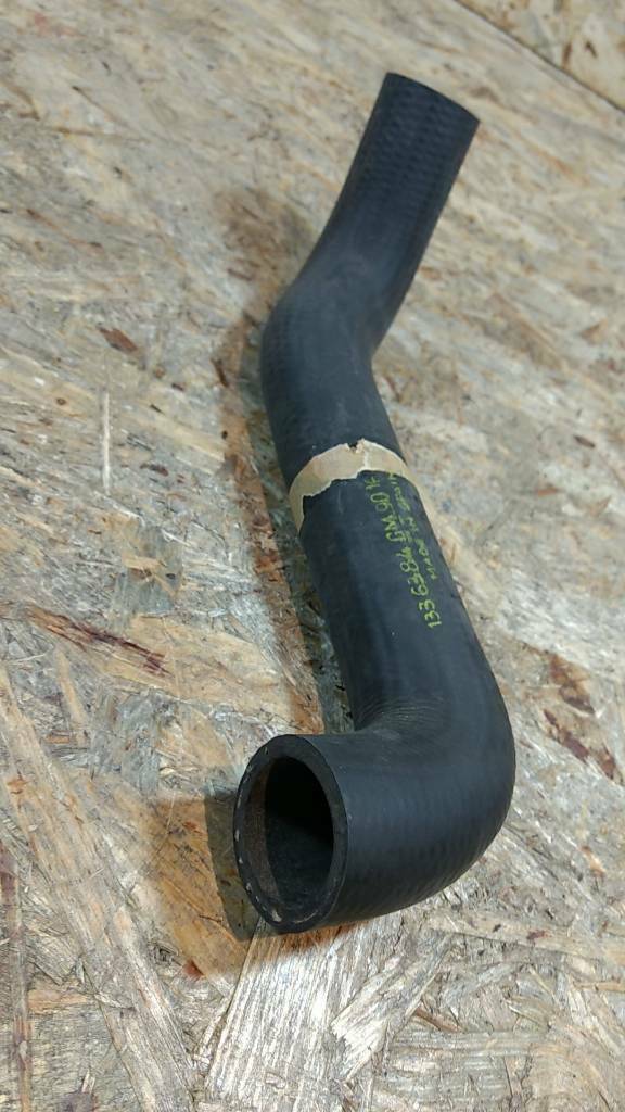 Original GM Opel Corsa A 1.0 / 1.2 Kühlerschlauch unten NEU