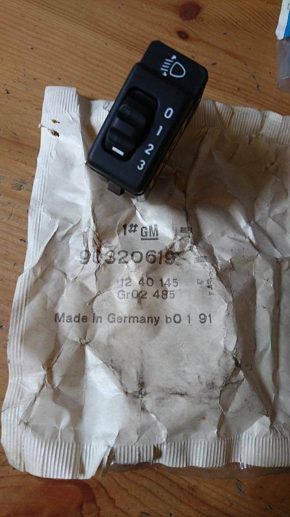 Corsa B Schalter Leuchtweitenregulierung Neu Original GM