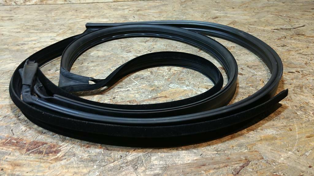 Opel Omega B Dichtung Kühlerverkleidung Neu Original GM