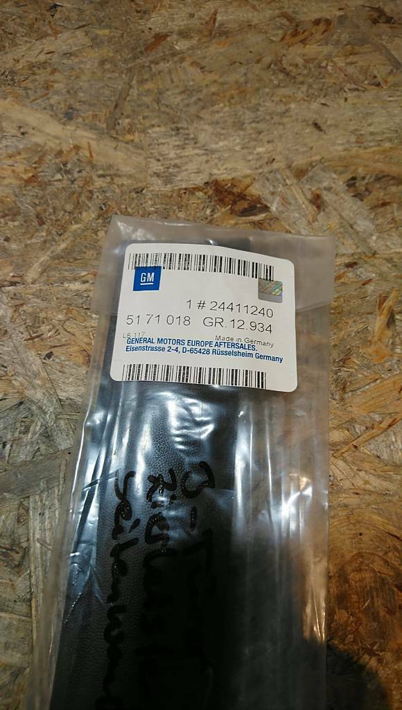 Corsa B Zierleiste Stoßleiste neu Original gm