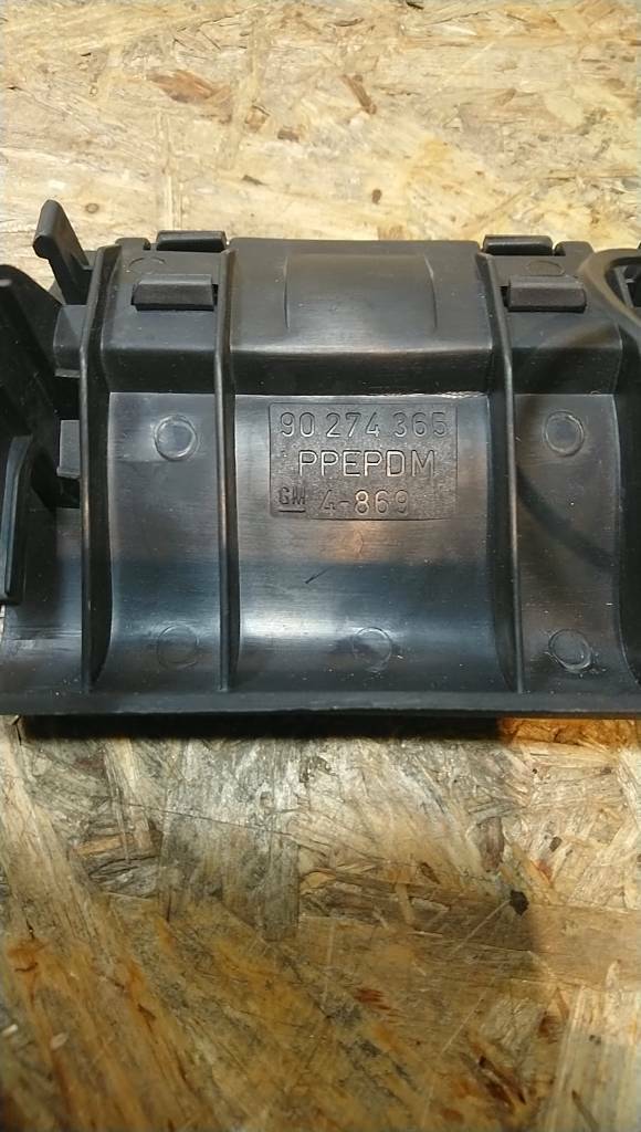 Omega A Seitenschwellerabdeckung Abdeckung neu BRAUN 90274365