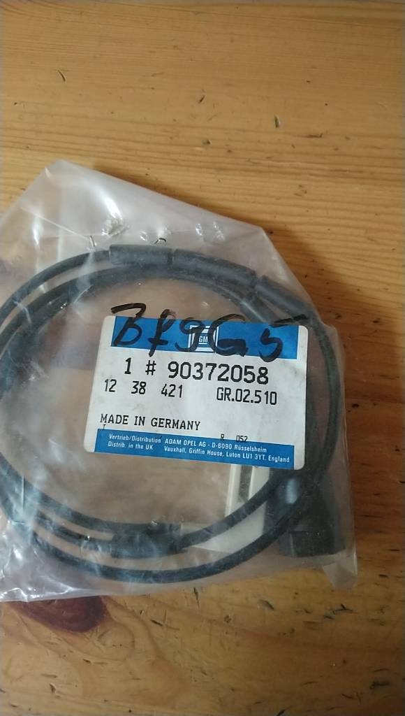 Omega A Senator B Bremsbelagsensor original GM Opel NEU