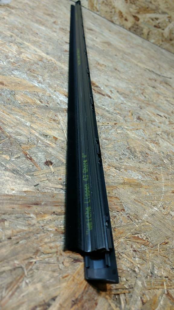 Original GM Opel Astra G Gummiabdichtung Fensterschacht NEU
