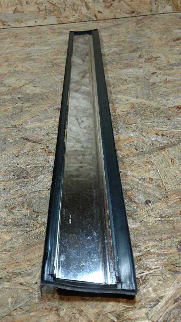 Original GM Opel Ascona C Schutzzierleiste Hintertür Links NEU