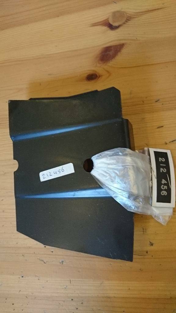 Original Opel Kadett D Schließblech Längstäger vorne links neu 212456