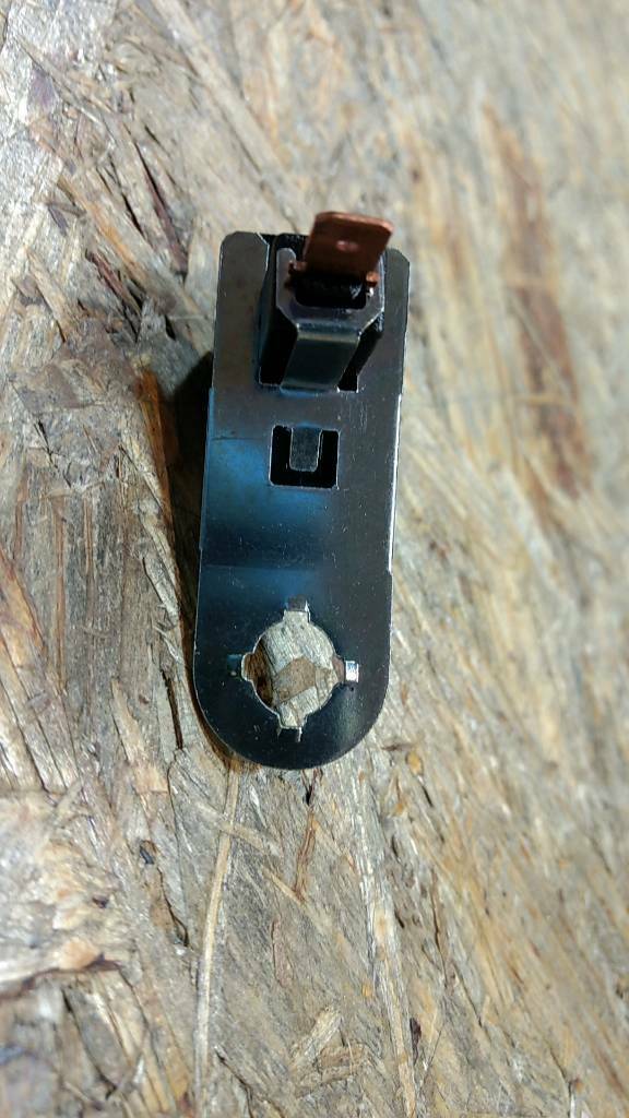 Original Opel Heckklappendämpfer Schalter Kofferraum Tigra A NEU