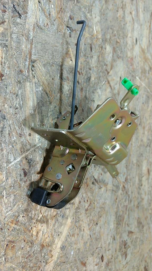 Original GM Opel Frontera A Schloss Heckklappe NEU