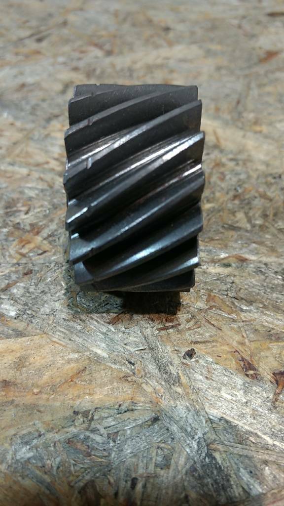 Original GM Opel Ascona C Stirnrad treibend 17 Zähne NEU