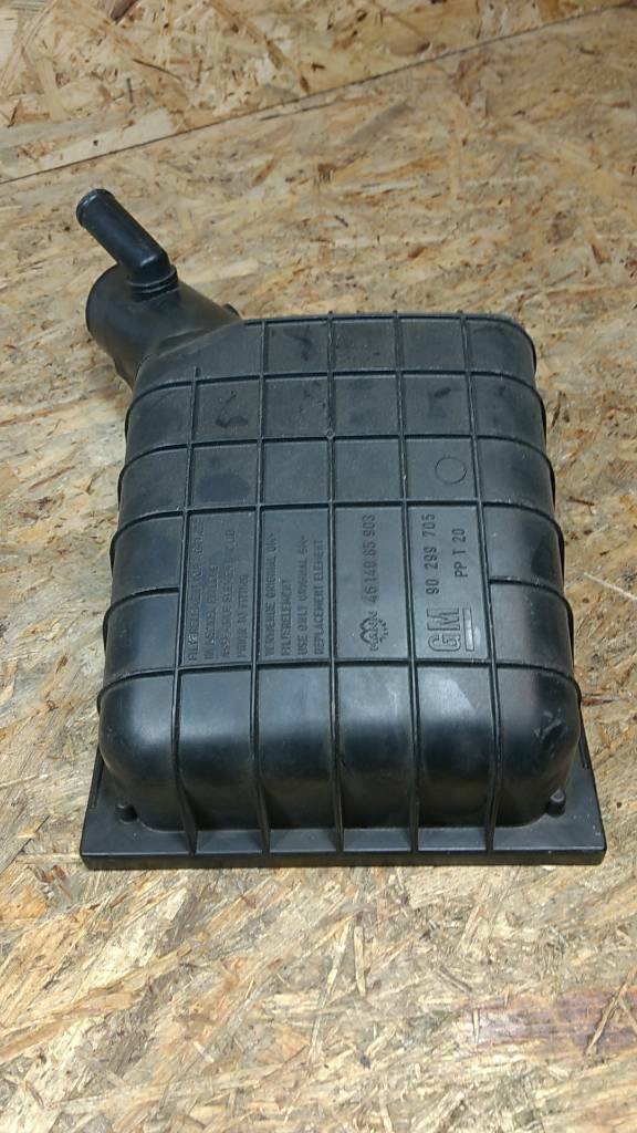 Original GM Opel Omega A Luftfilter Oberteil Deckel Diesel NEU