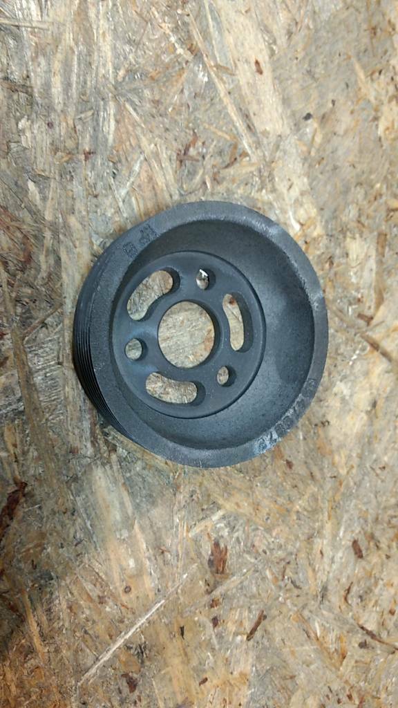 Original GM Opel Movano A 2.8DTi Riemenscheibe NEU