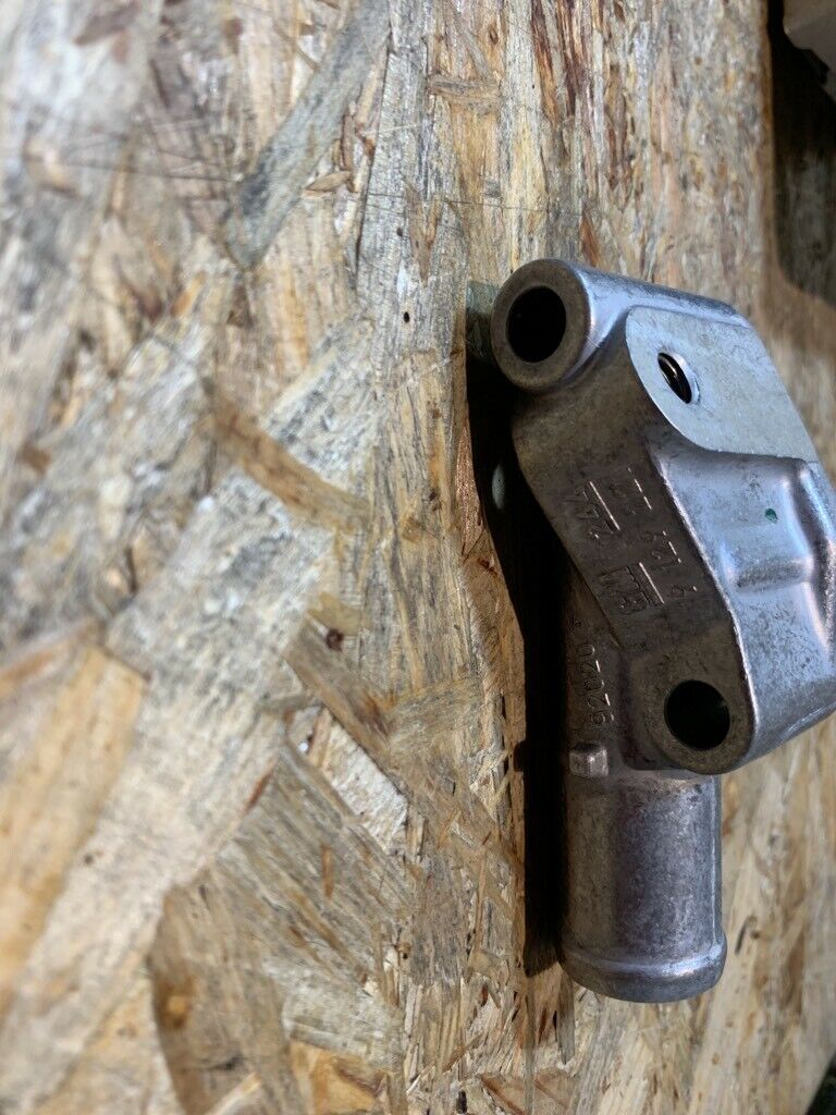 Original GM Opel Astra G Zafira A Meriva Flansch Wasserstutzen Neu