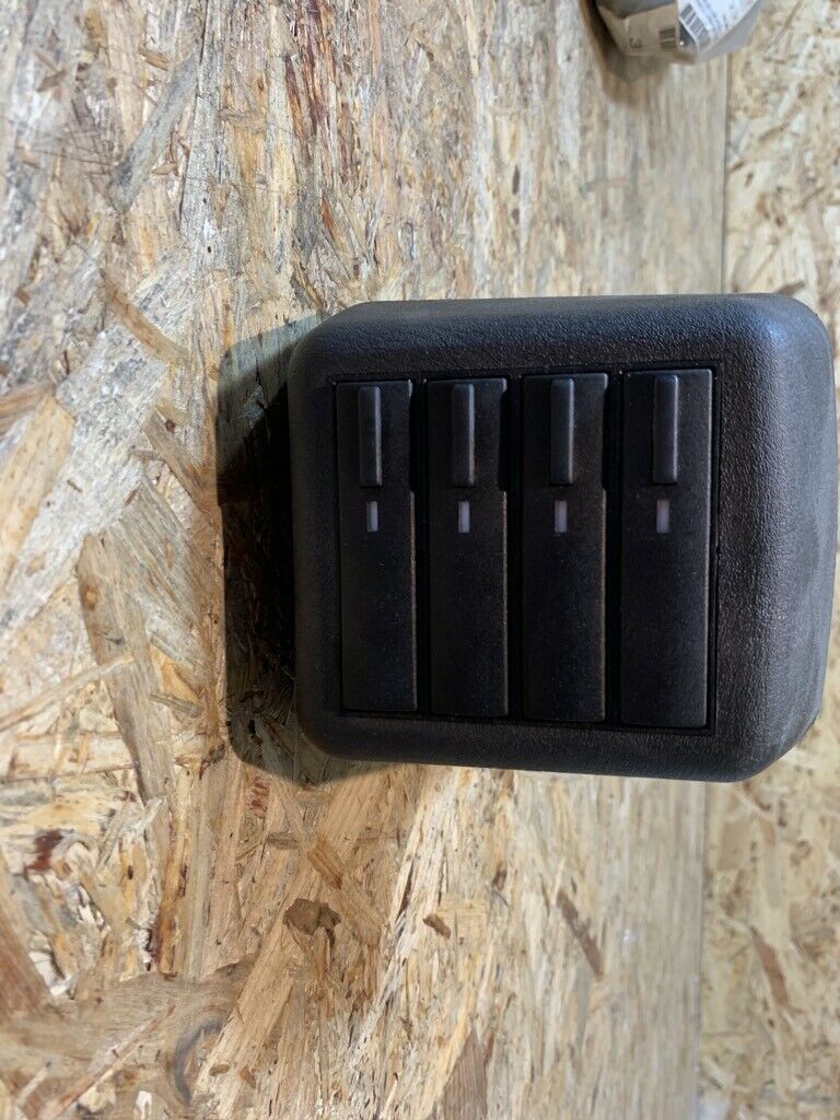 Original GM Opel Vectra A Kassettenfach *NEU*