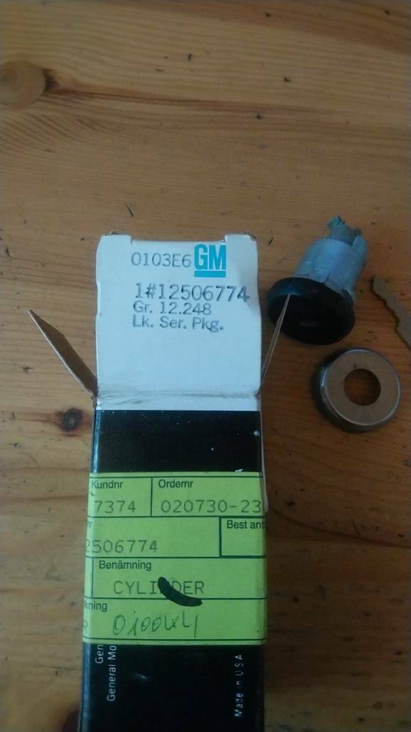 Chevrolet Cavalier Pontiac Sunbird Schließzylinder Schloss neu GM