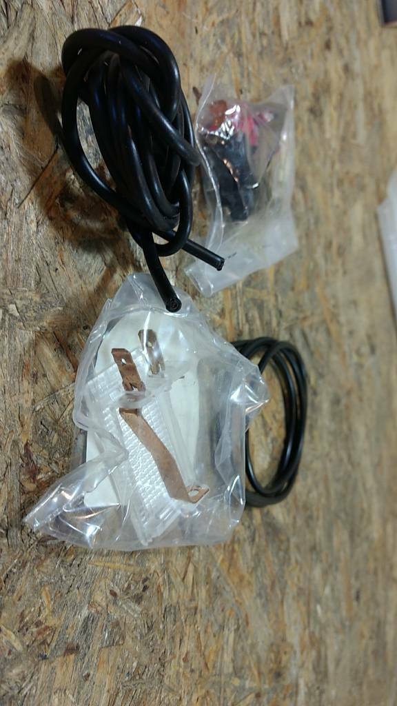 Original GM Opel Corsa A Kofferraumleuchte Kontaktschalter NEU