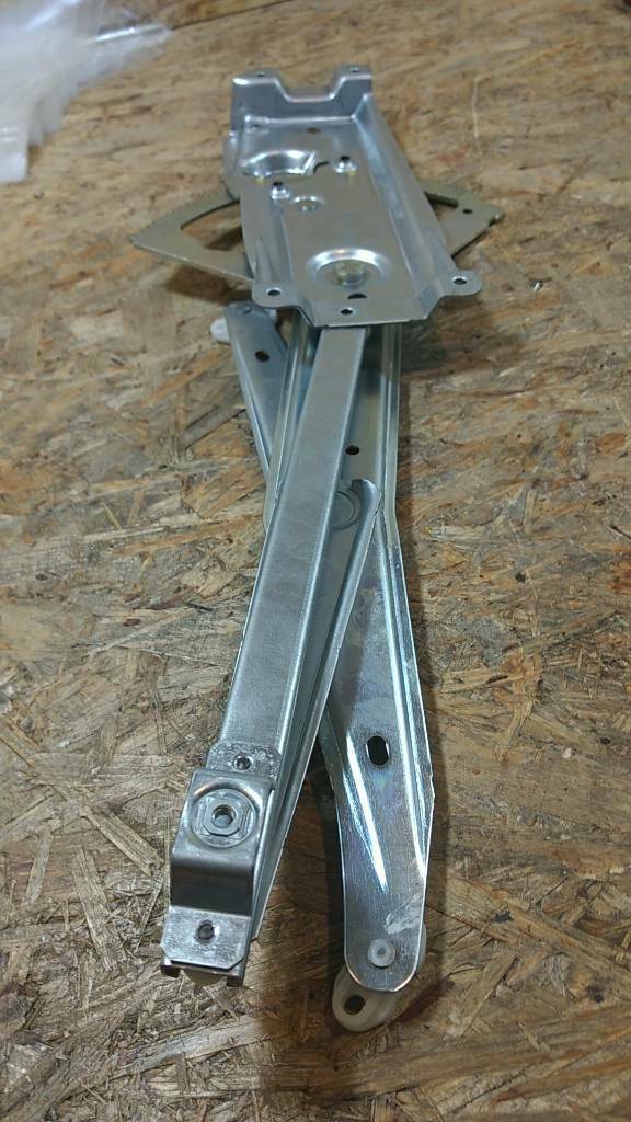 Original GM Opel Vectra B Fensterheber vorne rechts NEU