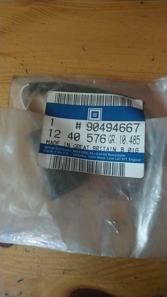 Opel Omega B Schalter Zentralverriegelung Kofferraum neu Original GM