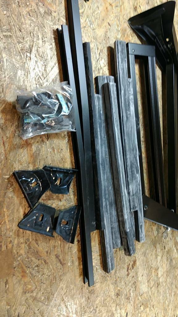 Original GM Opel Omega A Ski-Träger NEU