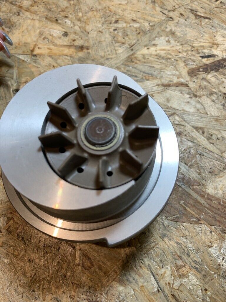 Original GM Opel Wasserpumpe Vectra A uvm. NEU