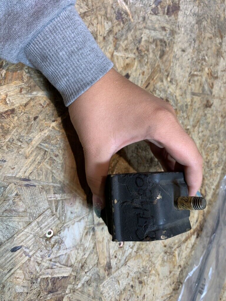 Original GM Opel Kadett B Dämpfungsblock NEU