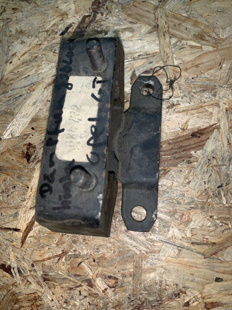 Original GM Opel GT Dämpfungsblock hinten NEU