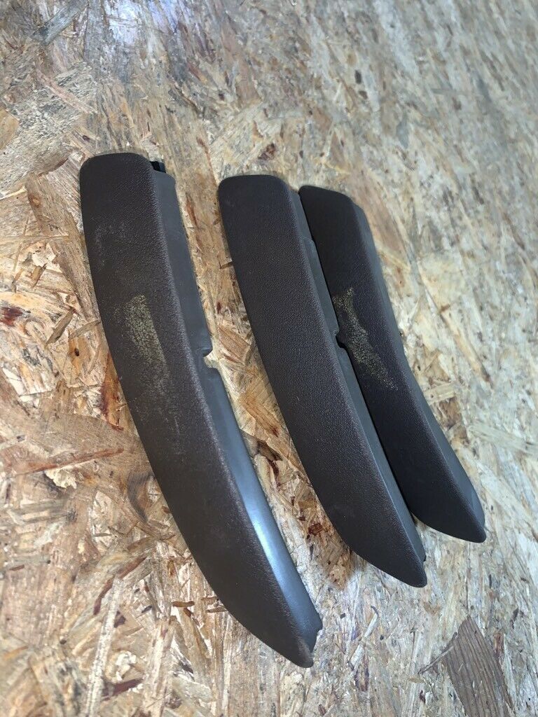 Original GM Opel Omega A Blende links NEU