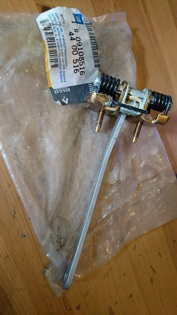 Arena Türbremse Vordertür neu original GM