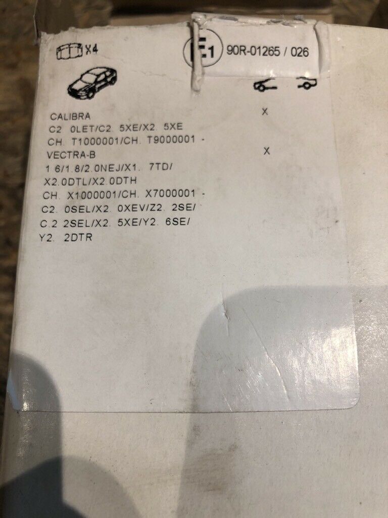 Original Opel Calibra Bremsklötze vorne Modell siehe Foto Neu