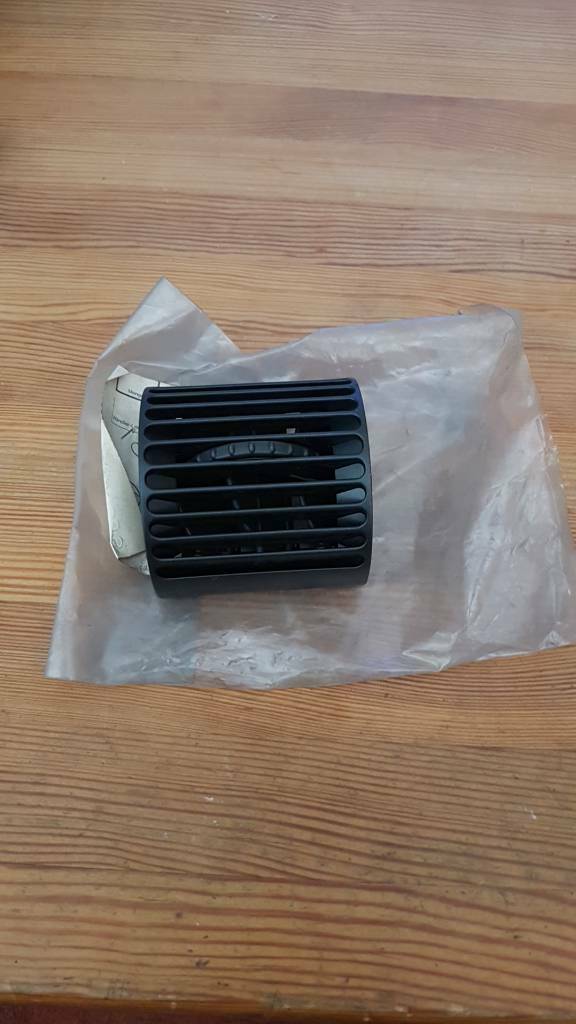 Original Opel Corsa B Lüftungsgitter NEU
