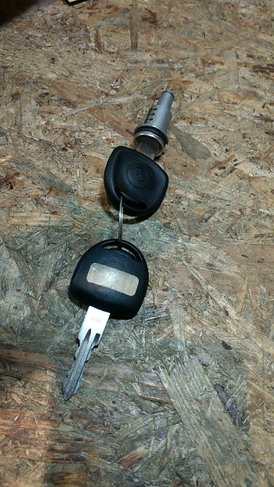 Astra F CC Van Combo Kasten Schließzylinder Original GM Neu