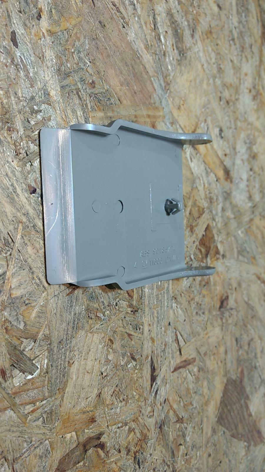 Kadett E Deckel Scharnier Grau Innenausstattung original GM Opel NEU