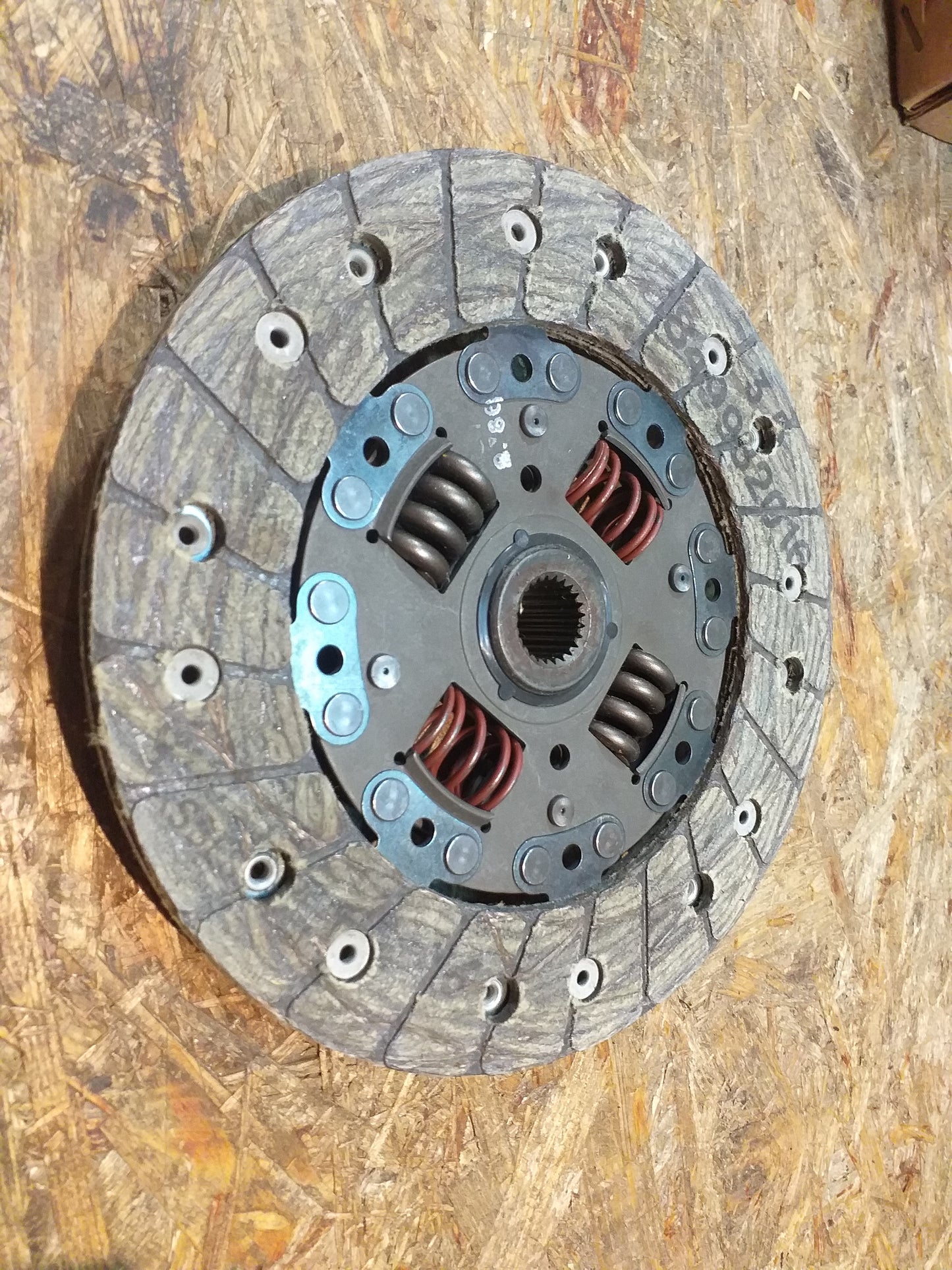 Astra F Ascona Kupplungsscheibe original GM Opel NEU