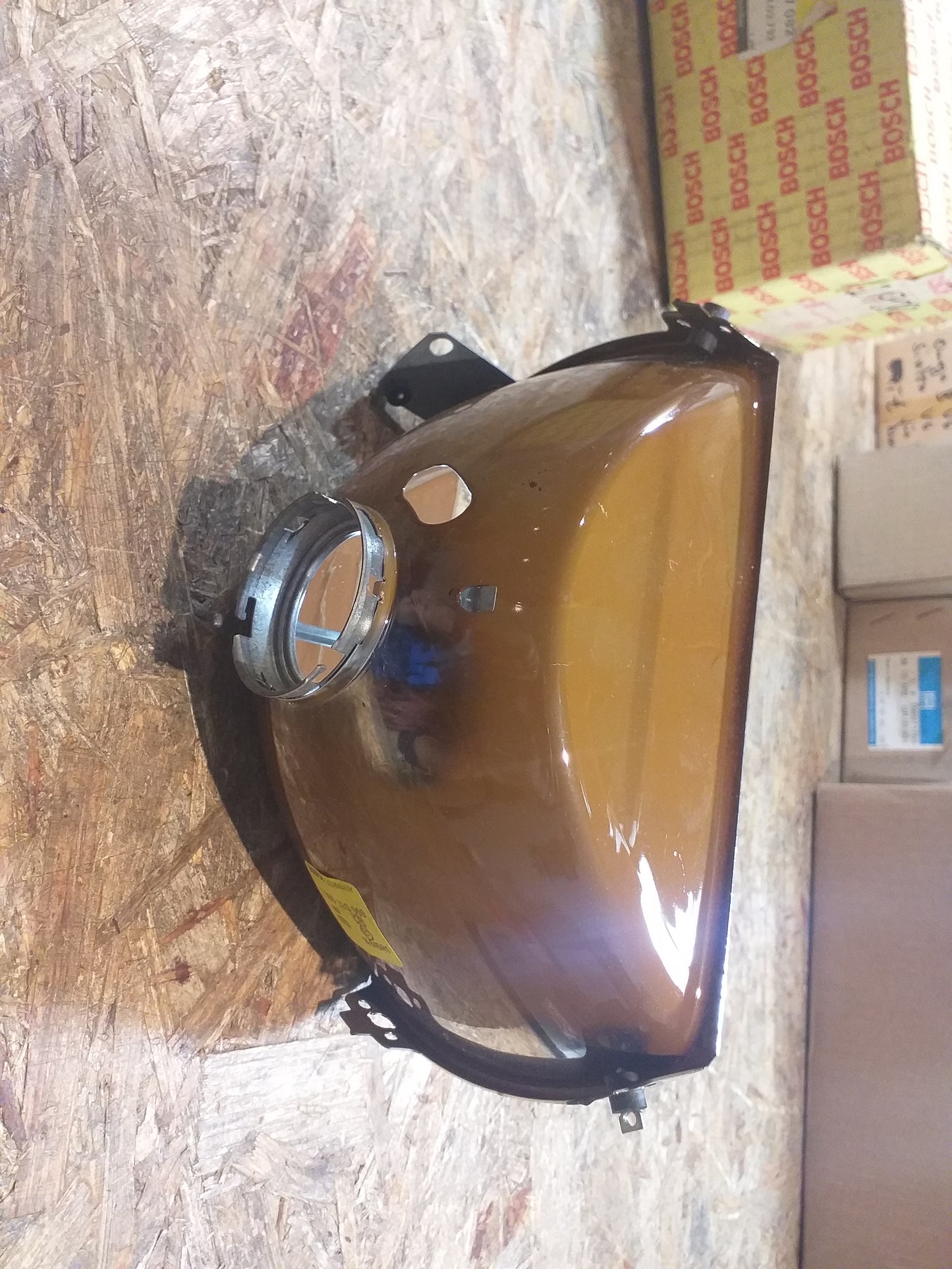 Rekord D Scheinwerfer Reflektor rechts original Bosch Opel NEU