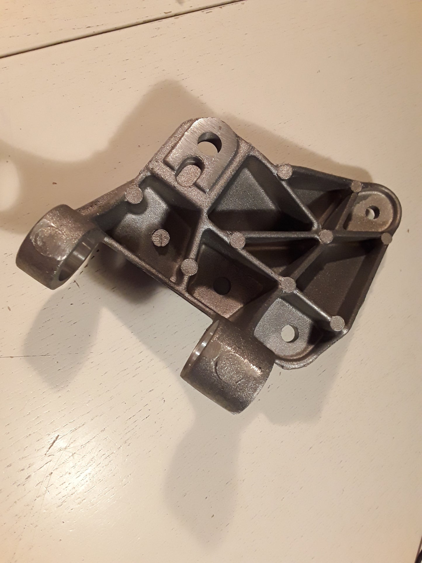 Cavalier MK2 82-88 Halter Triebwerk original GM Opel NEU