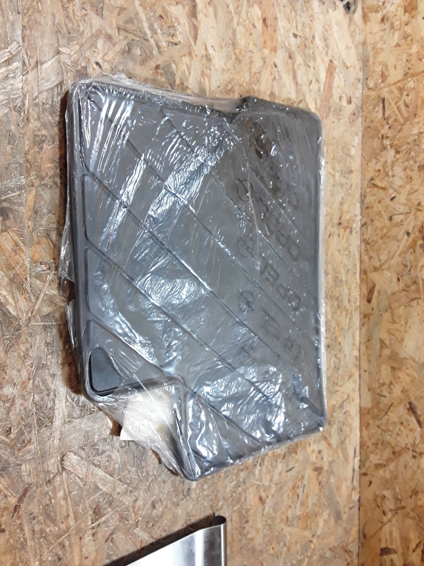 Kadett E Fußmattensatz hinten original GM Opel NEU