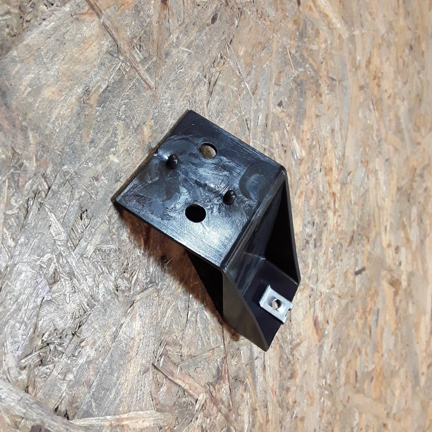 Chevrolet/ Daewoo Matiz Spoiler Halter unten hinten original GM Opel NEU