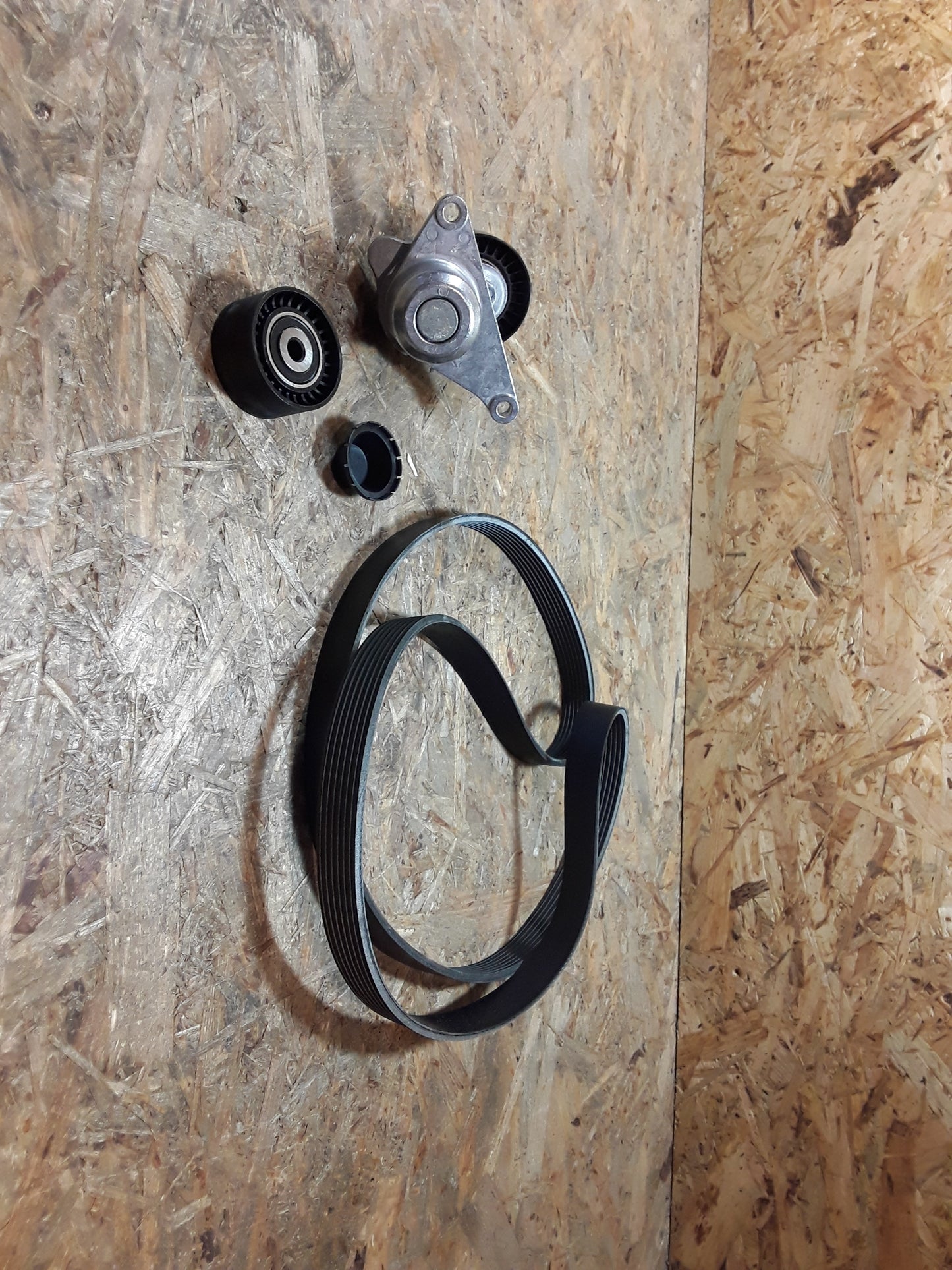 Vivaro A Keilrippenriemensatz (n7cht in Verbindung mit Klimaanlage) original GM Opel NEU