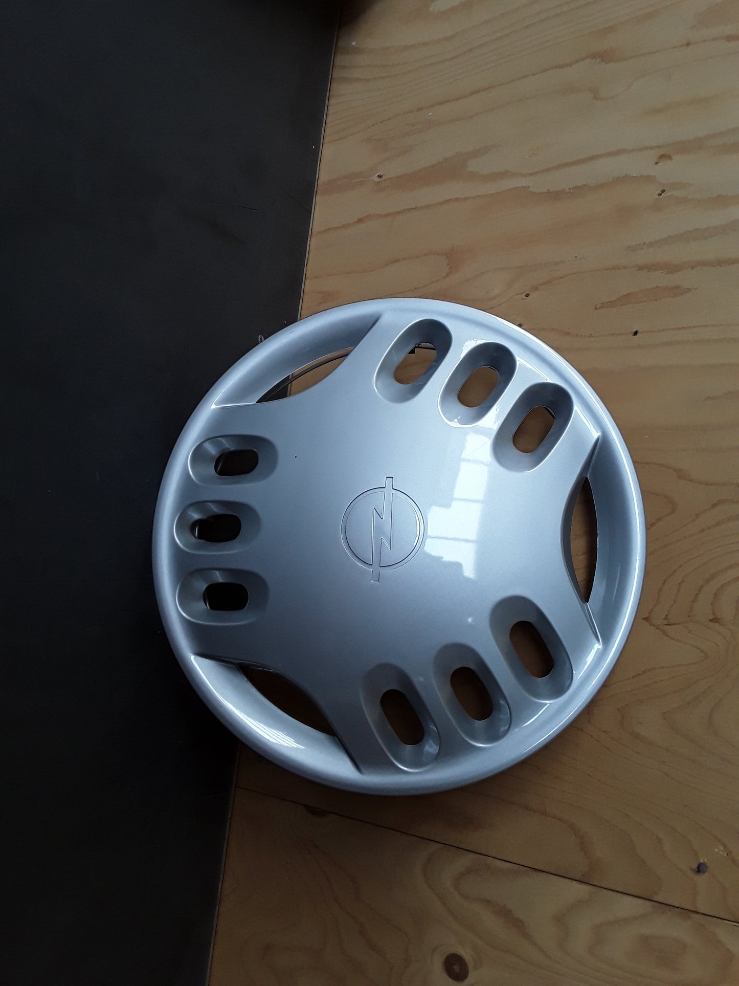 Corsa B Tigra A Astra F Radkappe 13" silber original GM Opel NEU