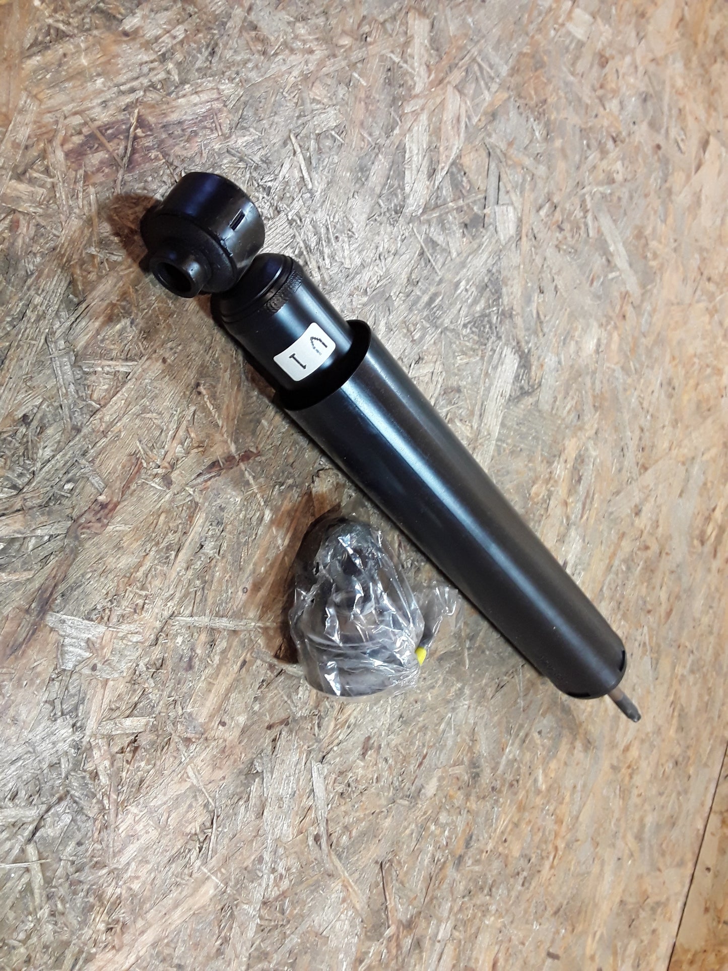 Omega A/B Senator B Vectra A Stoßdämpfer hinten original GM Opel NEU